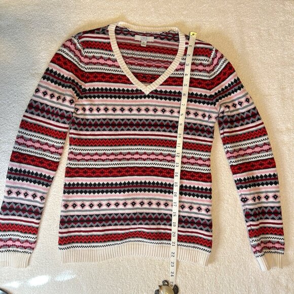 Croft & Barrow Fair Isle pattern v neck sweater - Picture 7 of 7
